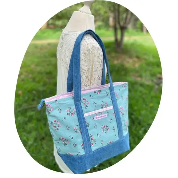 Upcycled Market Bag – Floral Canvas with Denim Base - Image 5